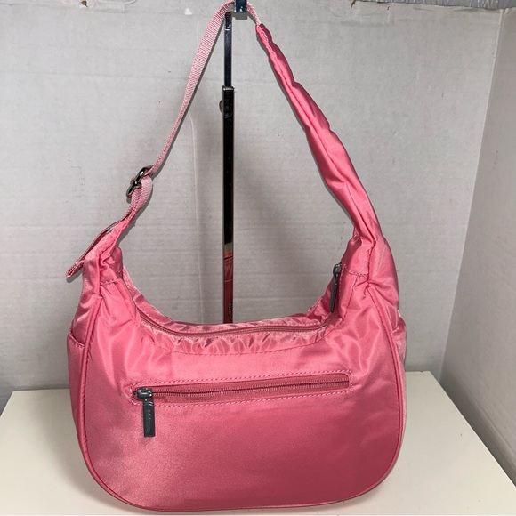 Lululemon City Essentials 4L Deco Pink Water Repellent Fabric Shoulder Bag - Picture 5 of 13
